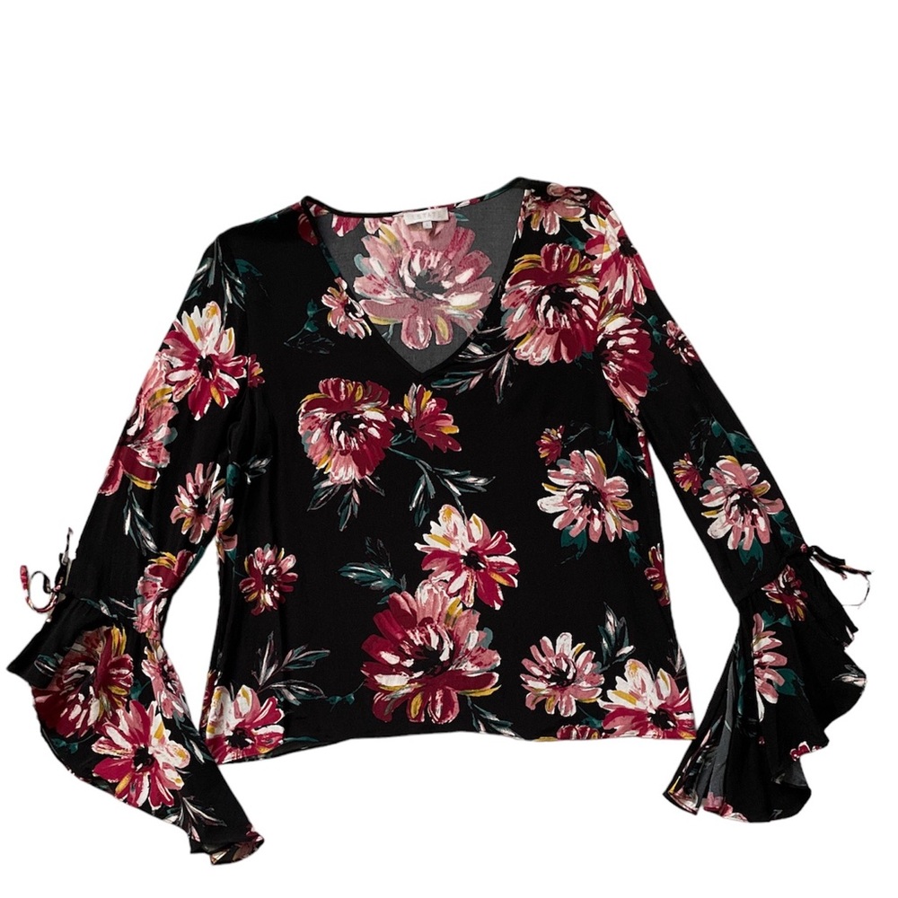 1.State Black Floral bell sleeved top Sz L